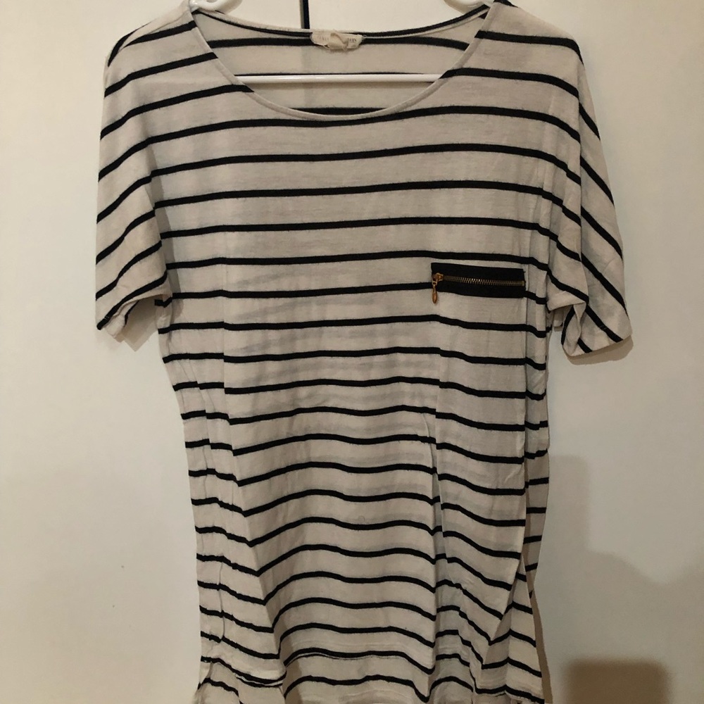 Strip Pocket Tee